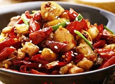 Kryddig maträtt med chili och kyckling, publicerad av Ming Palace